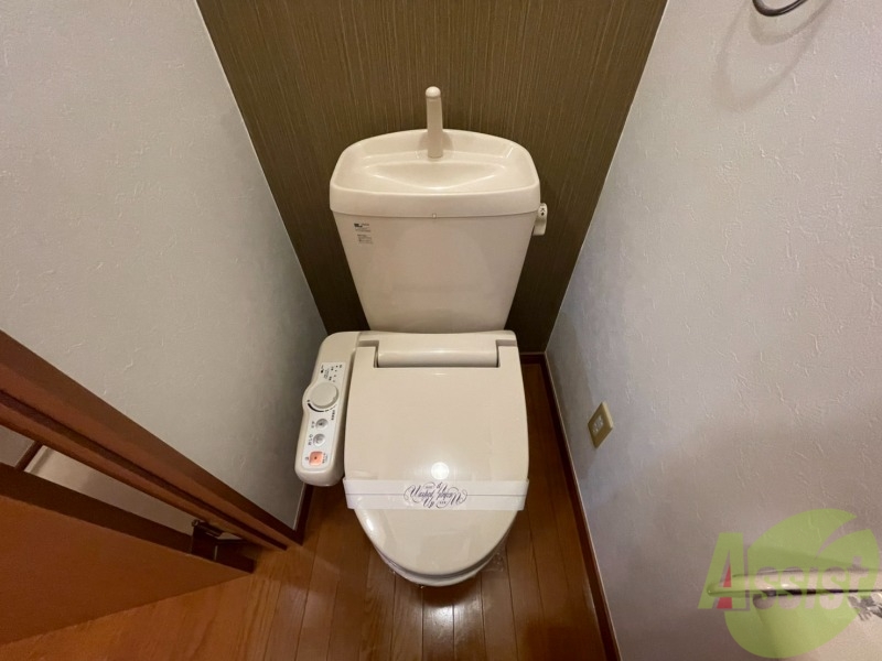 トイレ　ウォシュレット付きのトイレは毎日快適に使えそうですね