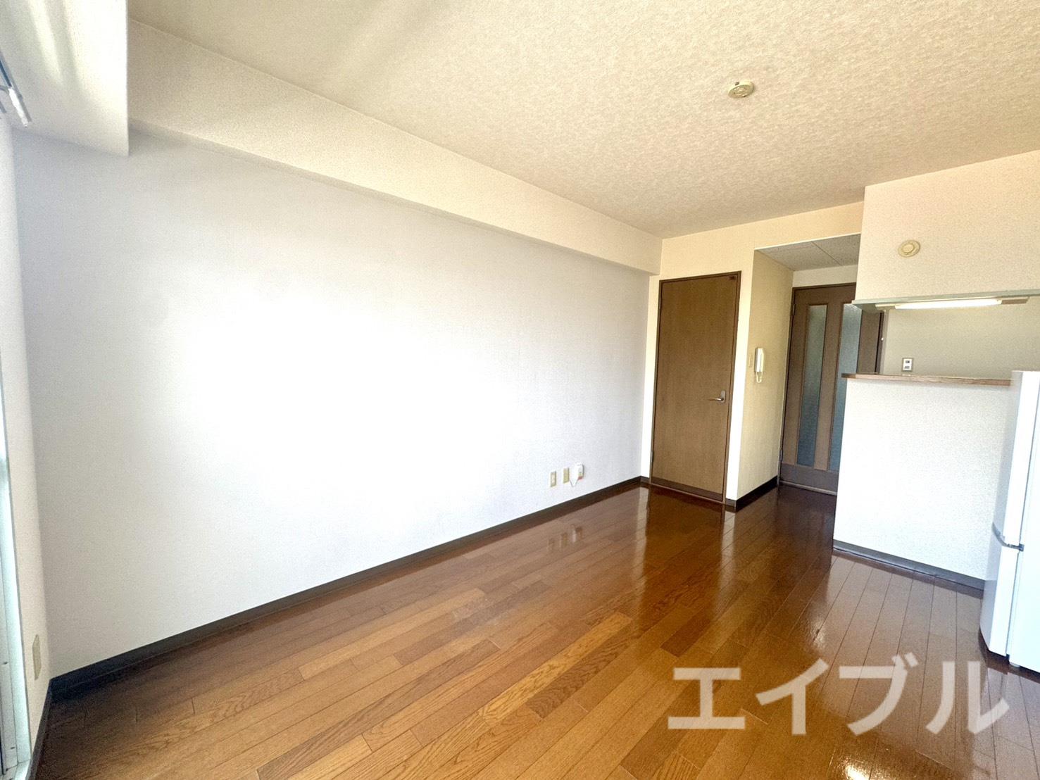 グローリー北方IIの居間写真