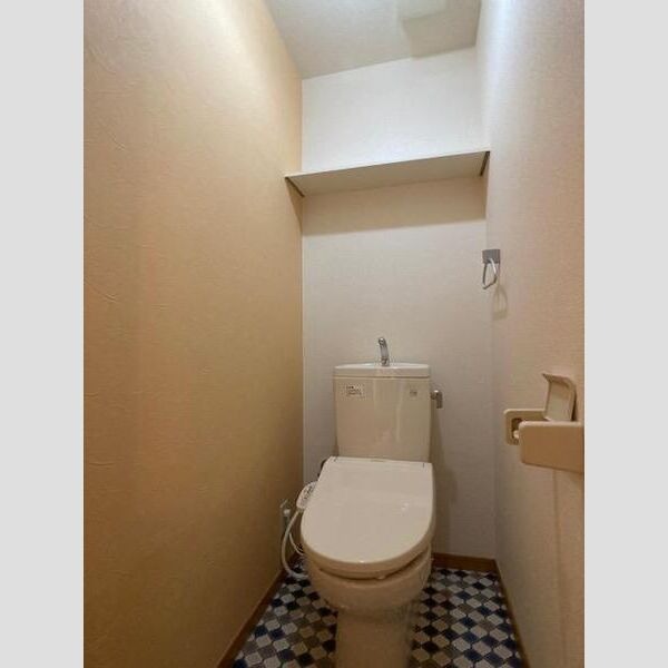 トイレ　WC
