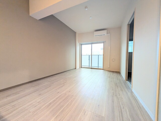 居室・リビング　１４帖ＬＤＫ※別部屋参考写真です。
