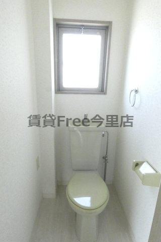 グランデージ今里のトイレ写真