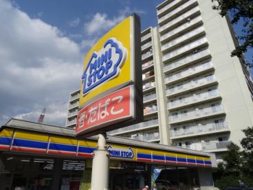 コンビニ　ミニストップ東山2丁目店（コンビニ）まで232m