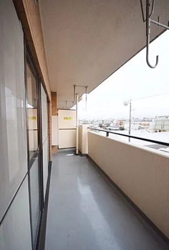バルコニー　写真は同タイプ住居です