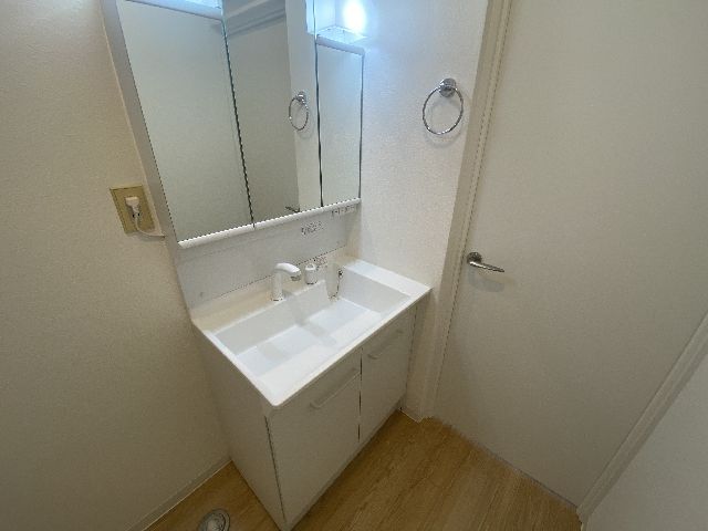 洗面設備　洗面台