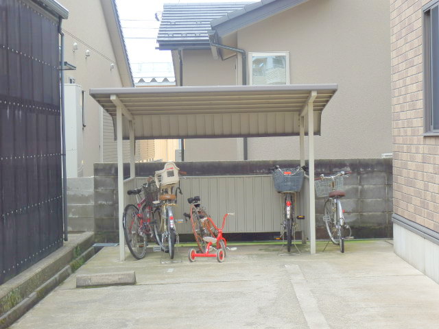 その他共有部分　自転車置き場