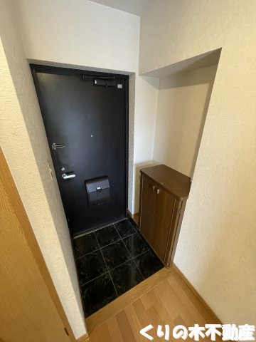 玄関　シンプルで使いやすい玄関です