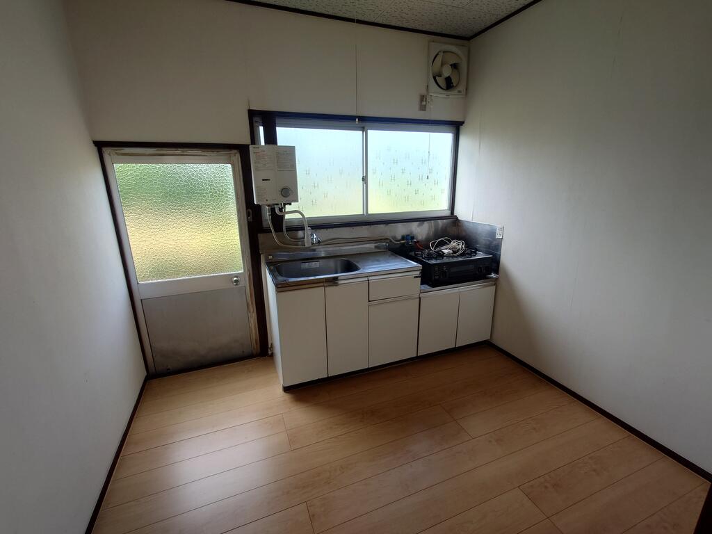 若槻貸家のキッチン写真