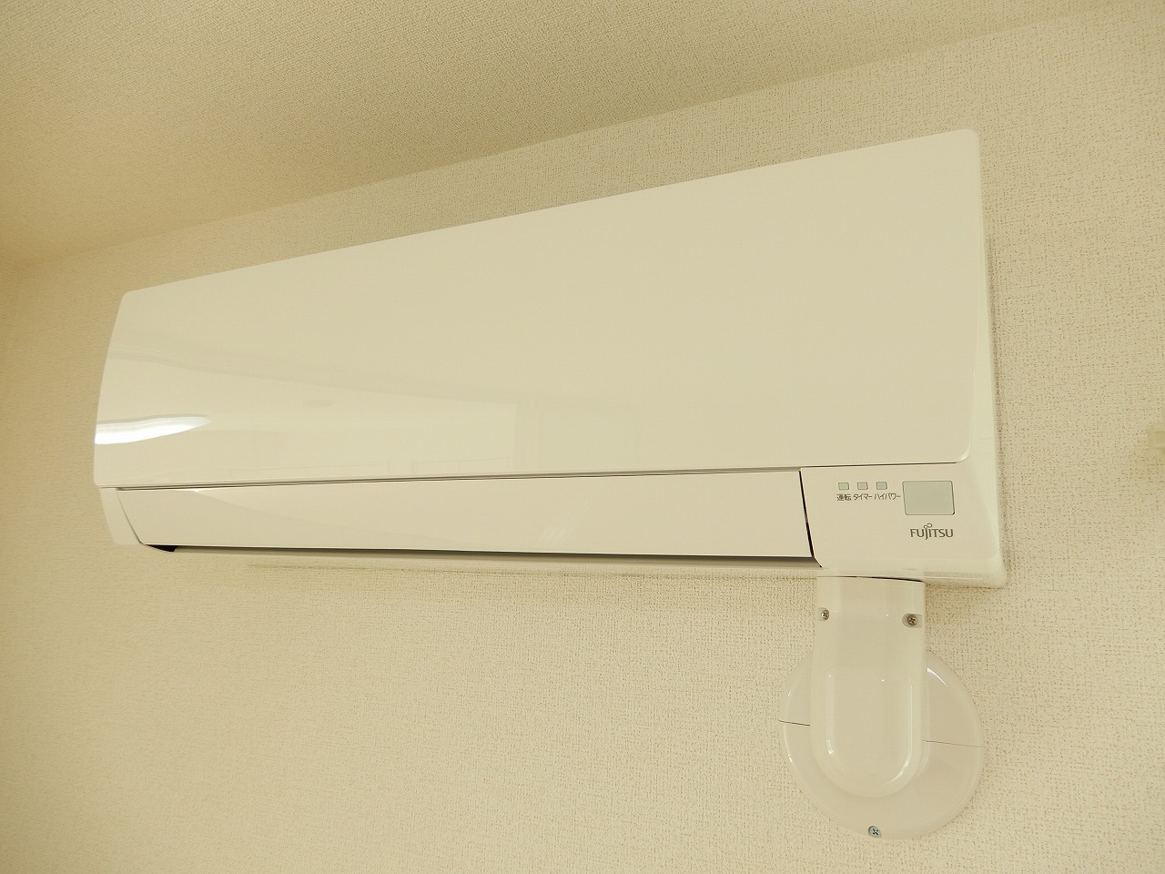 その他設備　エアコンは各部屋についています♪