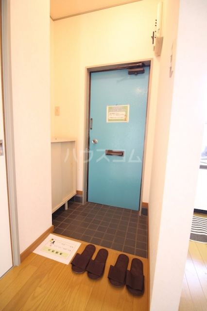 ペアシティ榊 Aの玄関写真