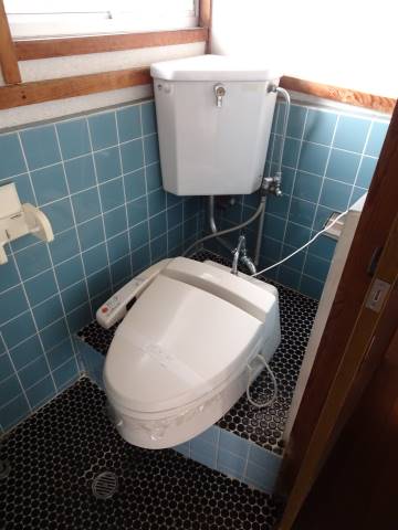 トイレ　洗浄便座