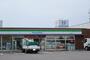 コンビニ　ファミリーマート宇多津浜店（コンビニ）まで335m