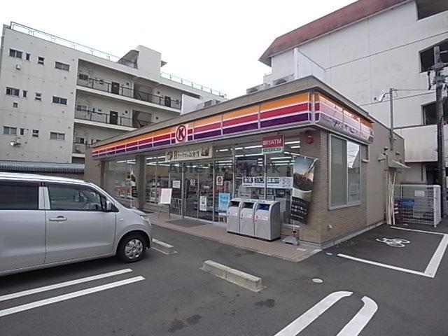 【岐阜市長良杉乃町のマンションのコンビニ】