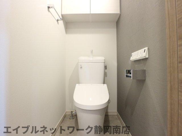 トイレ　シンプルで使いやすいトイレです