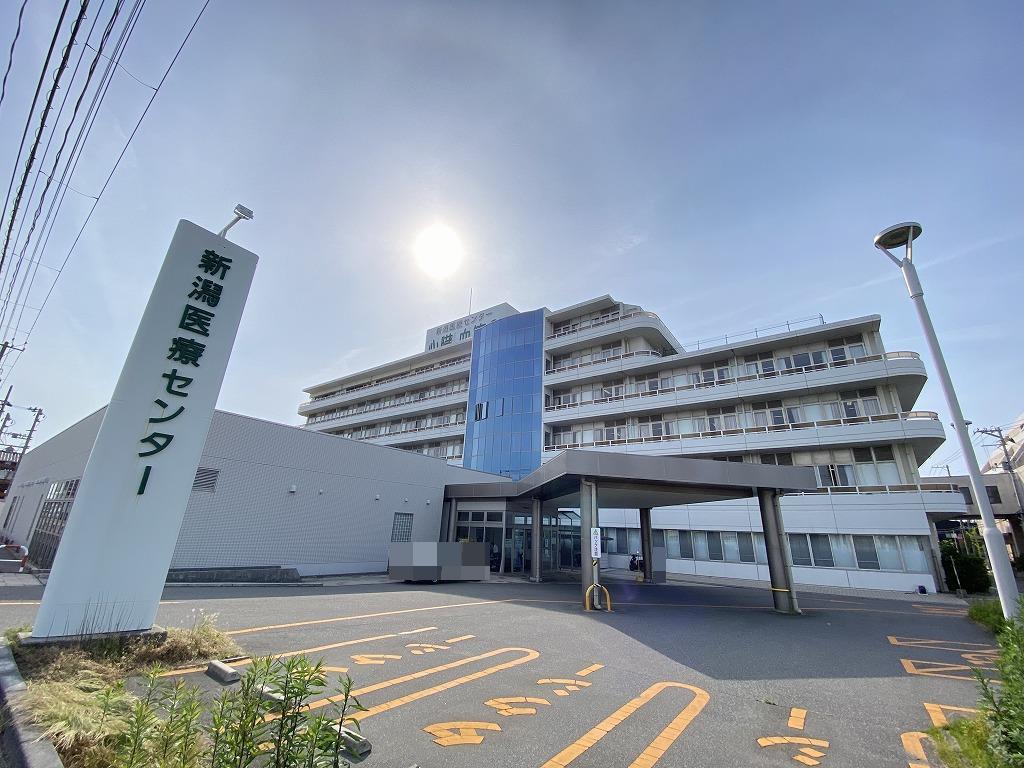 病院　新潟県厚生農業協同組合連合会新潟医療センター（病院）まで163m