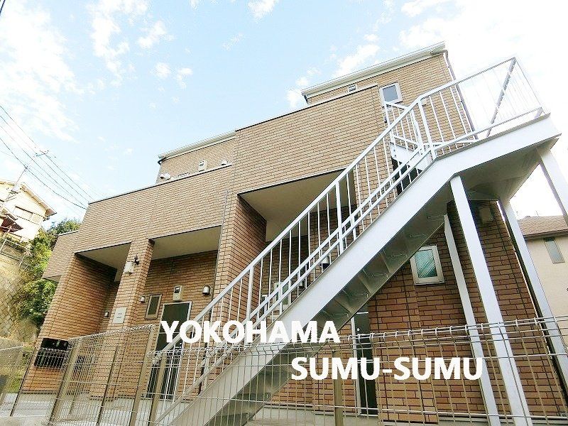 建物外観　横浜駅や桜木町駅・みなとみらいエリアへの通勤通学にピッタリ♪
