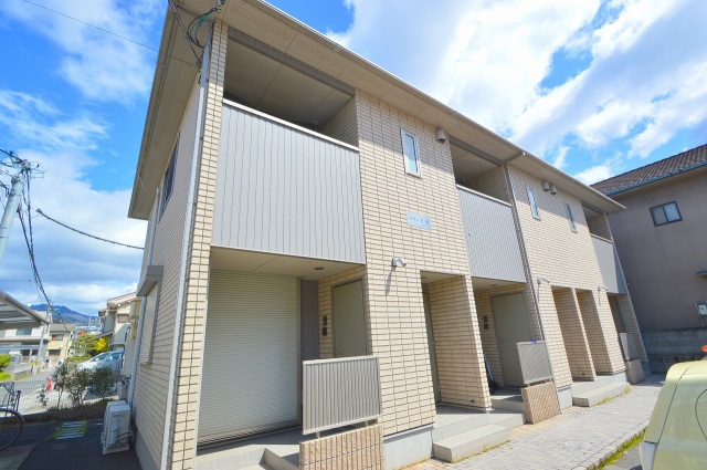 建物外観　内装写真は別号室です