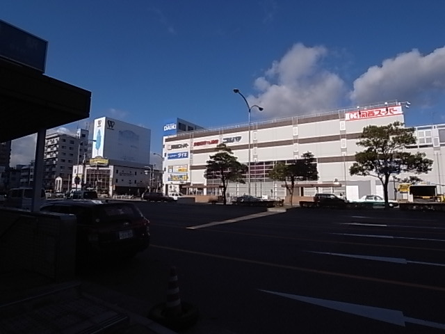 【神戸市兵庫区中道通のマンションのスーパー】