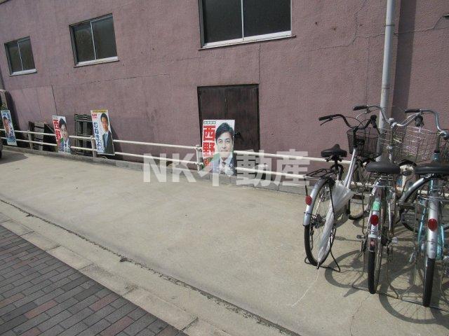 その他　駐輪場です