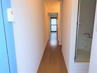 玄関　玄関からのアングルです