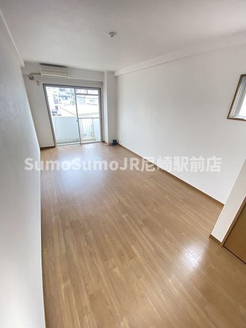 居室・リビング　おしゃれなリビングです