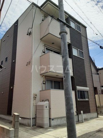 名古屋市熱田区二番のアパートの建物外観