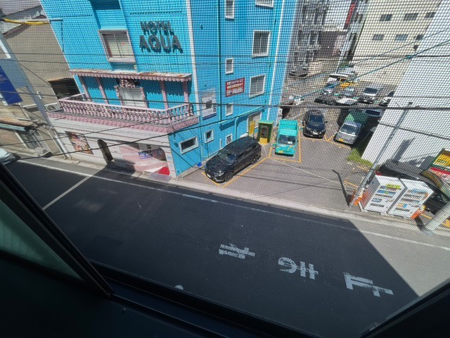 バルコニー　バルコニー無し