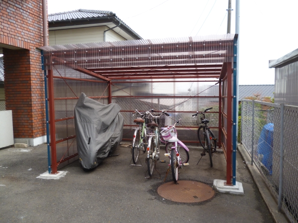 その他　専用駐輪場（その他）まで0m