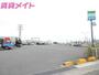 コンビニ　ファミリーマート鈴鹿一ノ宮店（コンビニ）まで226m