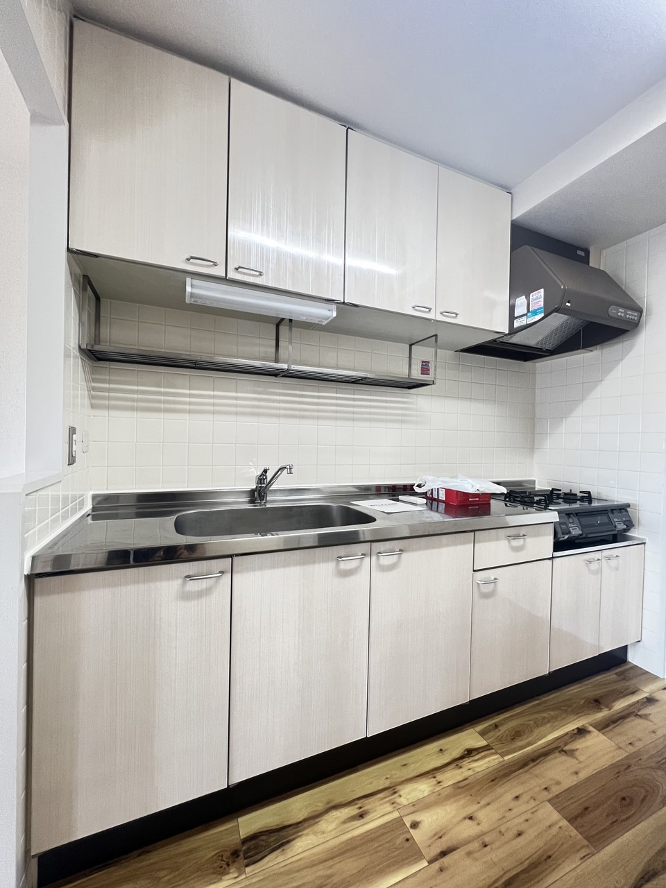 キッチン　※同物件、別部屋の写真です