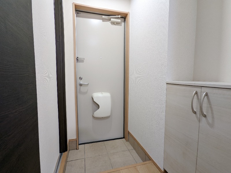 玄関　図面と現状に相違がある場合には現状を優先