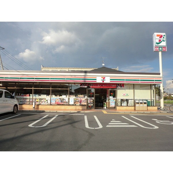 コンビニ　セブンイレブン富士見鶴瀬西２丁目店（コンビニ）まで620m