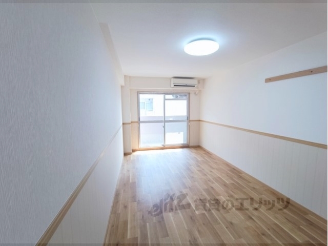 居室・リビング　洋室