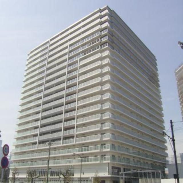 江東区豊洲のマンションの建物外観