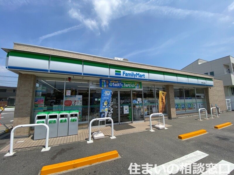 【碧南市岬町のアパートのコンビニ】
