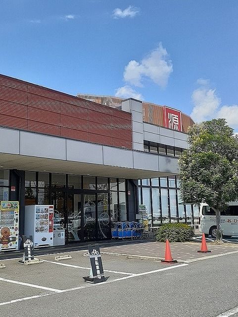 【和歌山市弘西のアパートのスーパー】