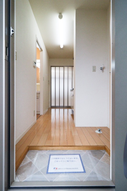 玄関　図面と現状に相違がある場合には現状を優先