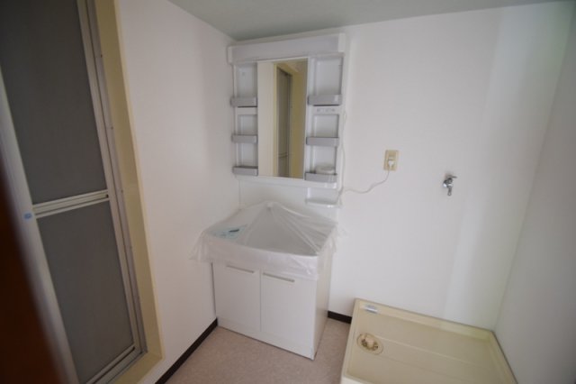 洗面設備　洗髪洗面化粧台☆朝シャンＯＫ！