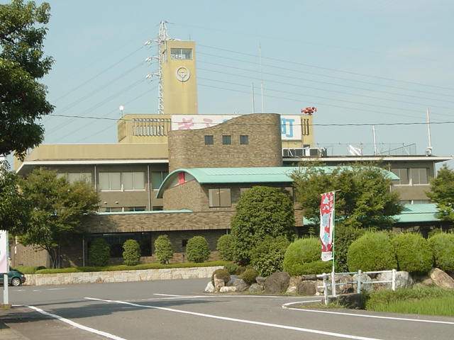 役所　安八町役場（役所）まで528m