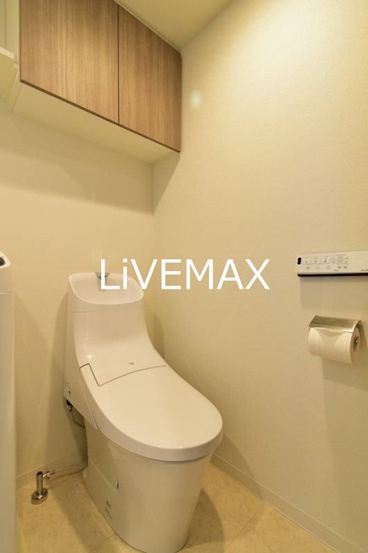 トイレ　別号室参照写真