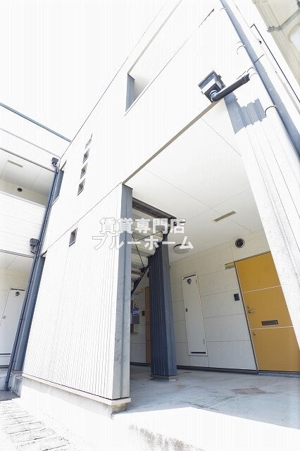 建物外観　木造2階建ての物件！