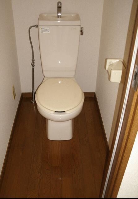 トイレ　別室参照。