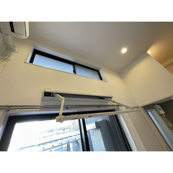 その他部屋・スペース　室内物干し