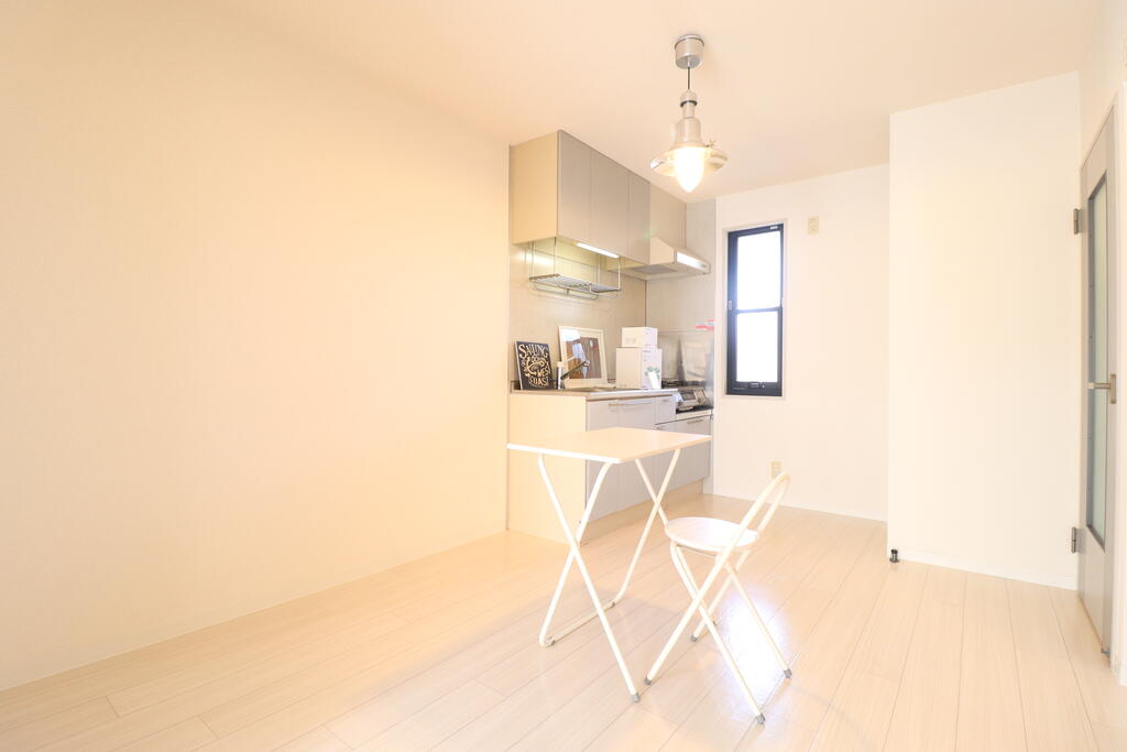 居室・リビング　ダイニングキッチン★