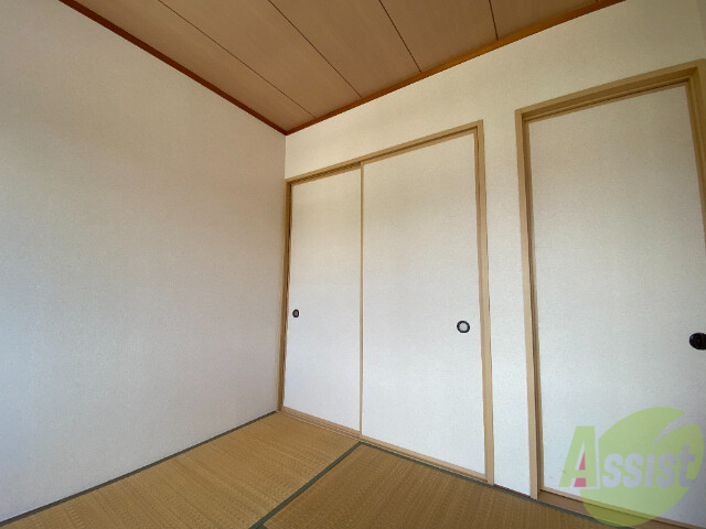 収納　収納付きなので、荷物の多い方も嬉しいですね。