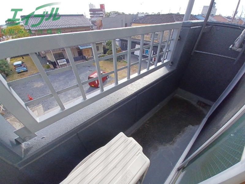 バルコニー　同型参考写真