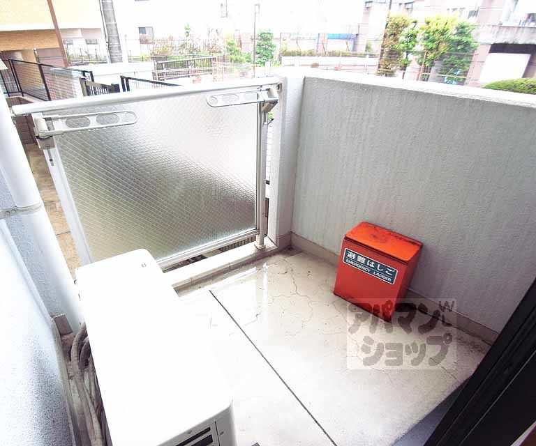 バルコニー　西向きバルコニー。