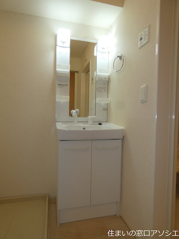 洗面設備　シャンプードレッサー