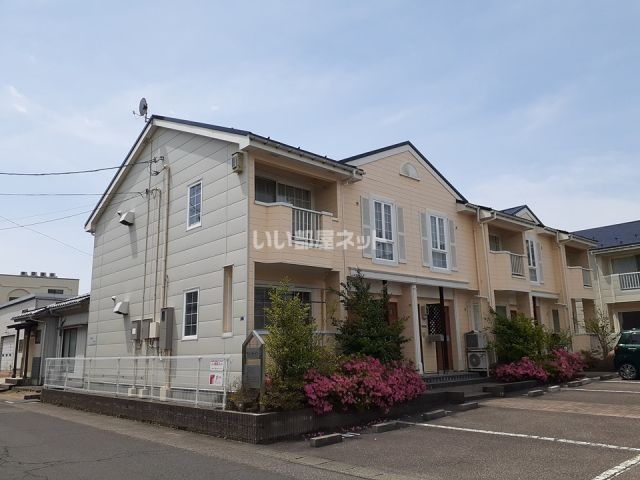 サニーガーデンＡの建物外観