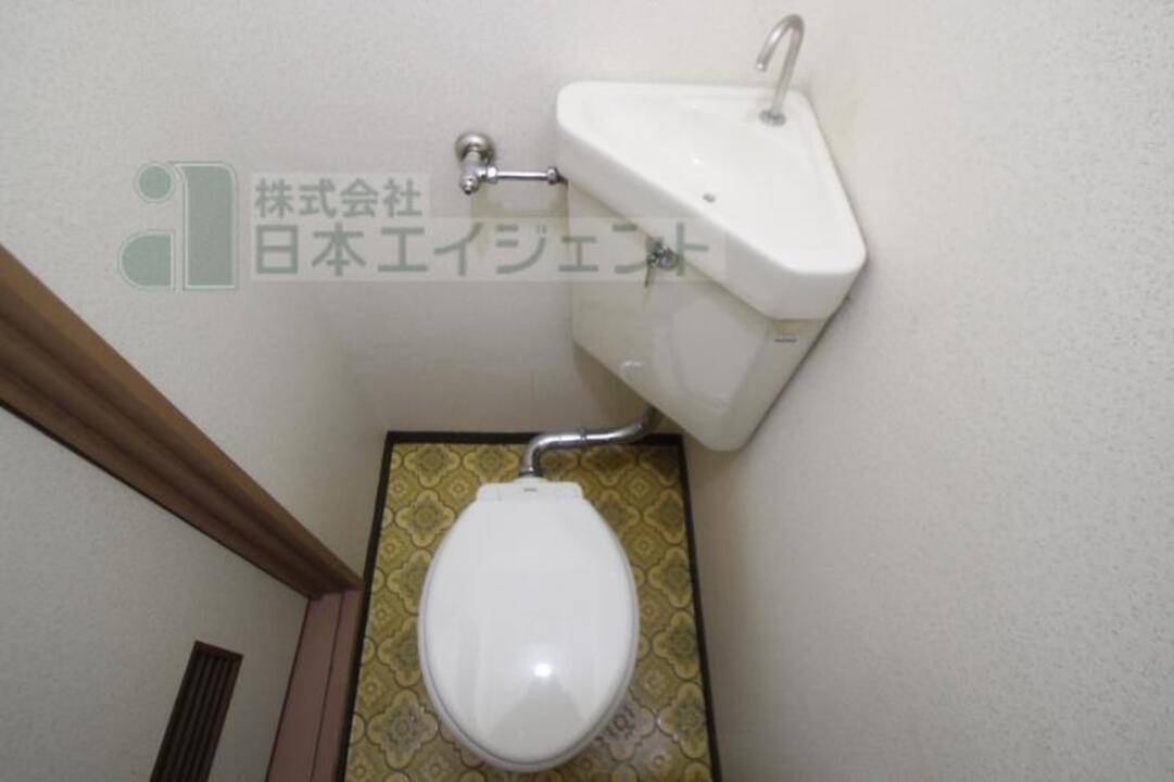 トイレ　トイレ