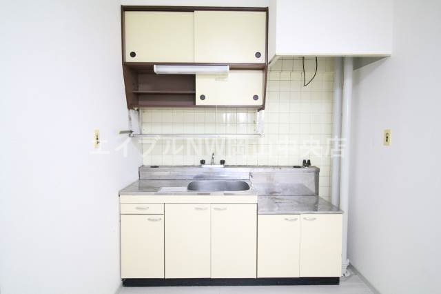 キッチン　２口コンロ設置可能です